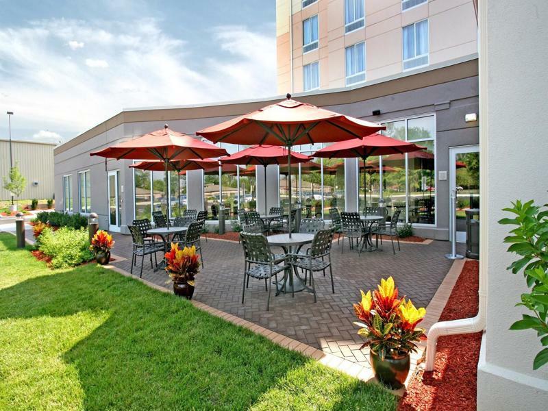 Hilton Garden Inn Cincinnati Blue Ash Buitenkant foto